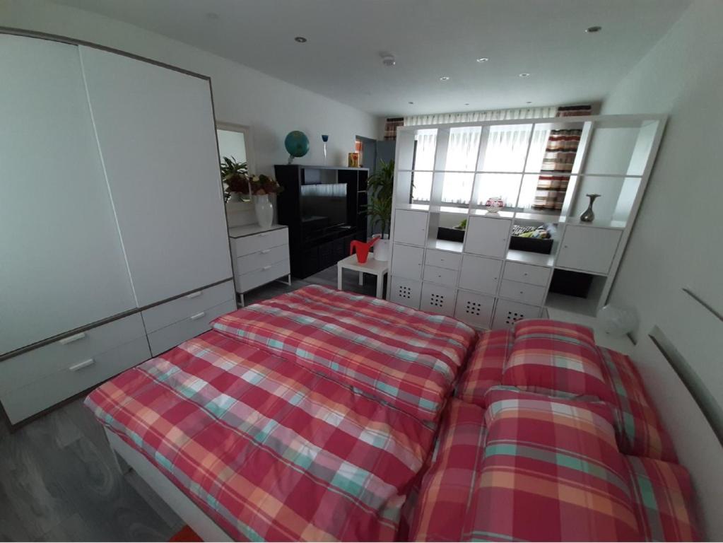 Postel nebo postele na pokoji v ubytování Ferienwohnung Inge