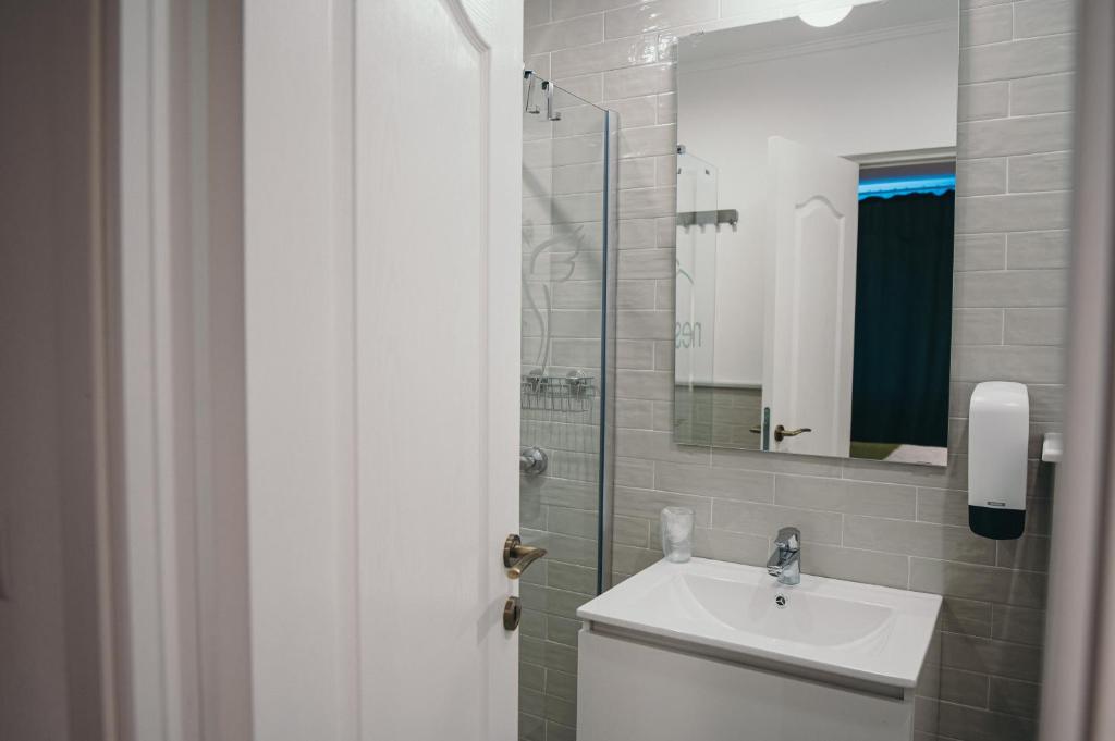 Koupelna v ubytování Nest Guesthouse