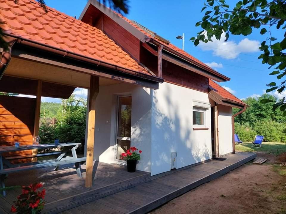 Budova, v ktorej sa dovolenkový dom nachádza