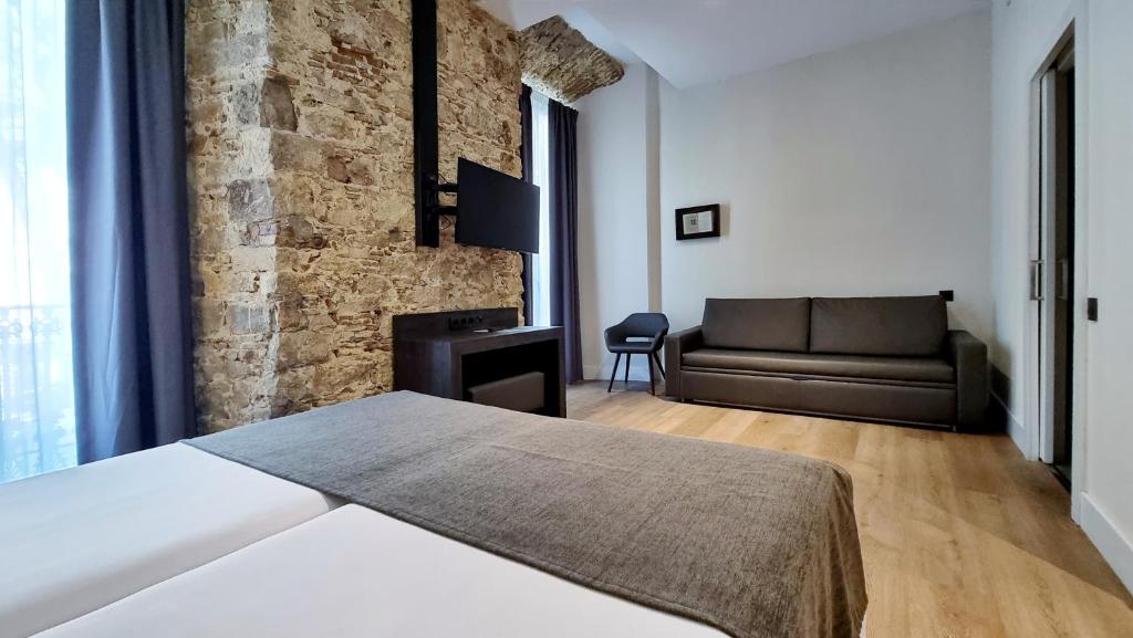 Hotel Sant Agustí - Resim 7