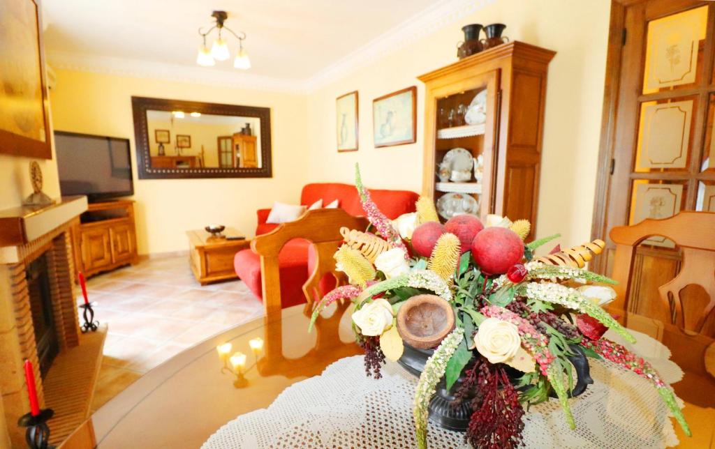 A television and/or entertainment centre at Casa Sandra Spainsunrentals 1165