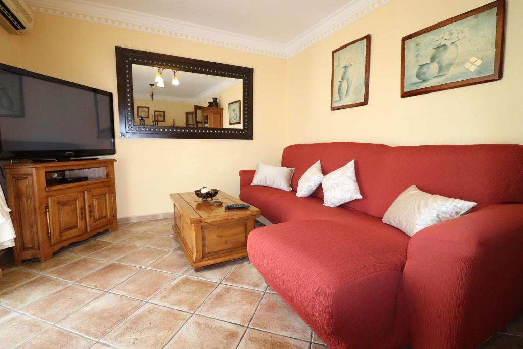 A television and/or entertainment centre at Casa Sandra Spainsunrentals 1165