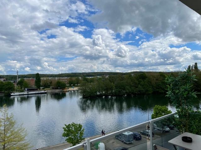 Gallery image of STUDIO VUE SUR MEUSE in Namur