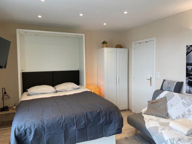 Gallery image of STUDIO VUE SUR MEUSE in Namur