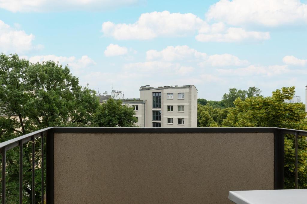 Balkón alebo terasa v ubytovaní Apartments City Center Powiśle by Noclegi Renters