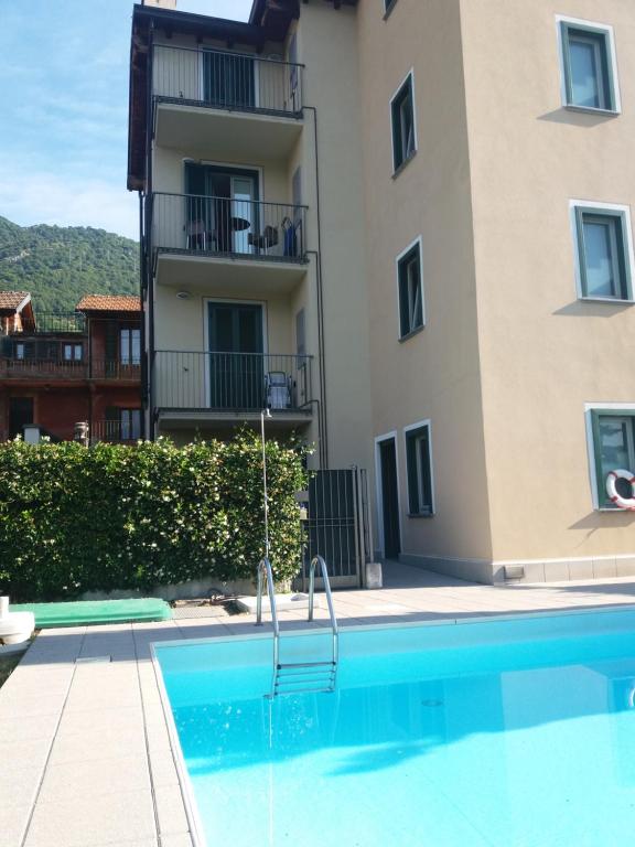Bazén v ubytování Residence Belvedere Apartment Bolvedro nebo v jeho okolí