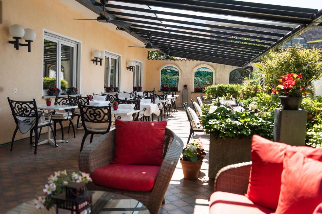 Istumisnurk majutusasutuses Hotel Polo