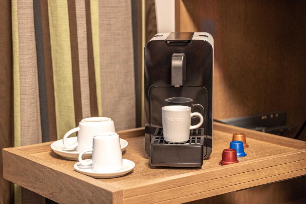 Hotel Bären am Bundesplatz - Resim 36