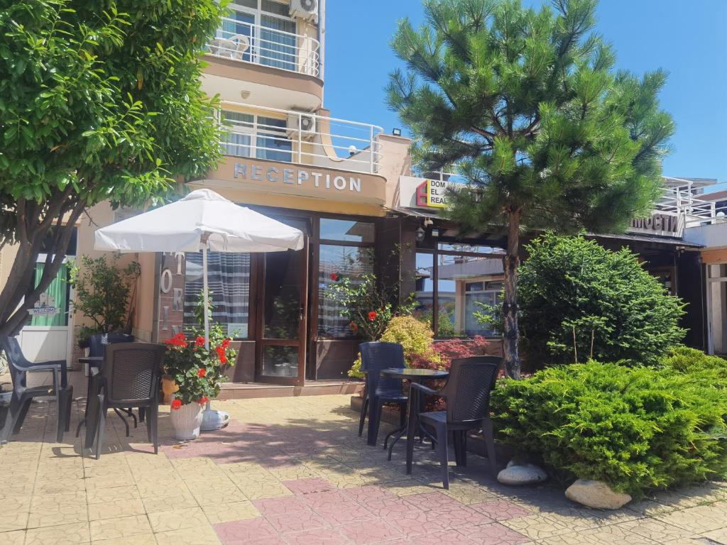 Budova, kde se hotel nachází