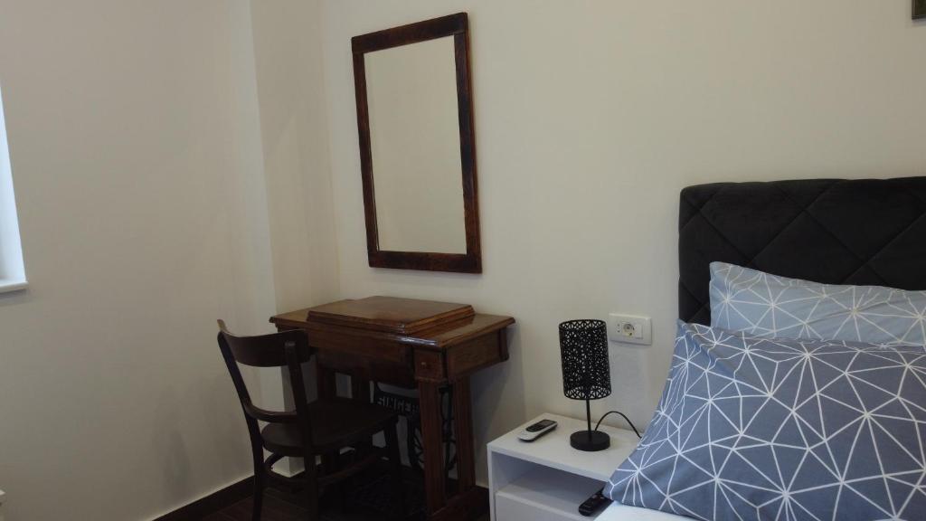 Posteľ alebo postele v izbe v ubytovaní Holiday Home Nugal Makarska 2+2