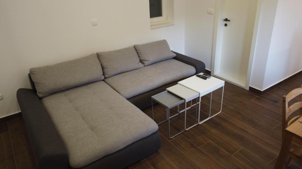 Posedenie v ubytovaní Holiday Home Nugal Makarska 2+2