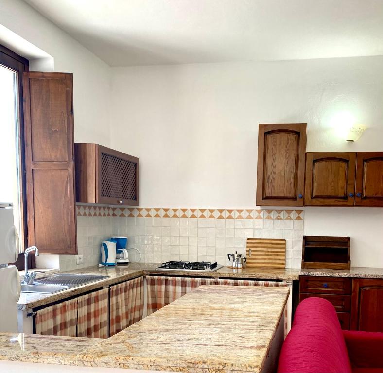 A kitchen or kitchenette at Villa Viuccio