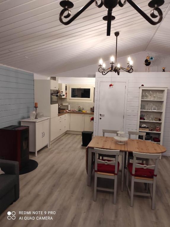 Kuchyň nebo kuchyňský kout v ubytování La Coccinelle