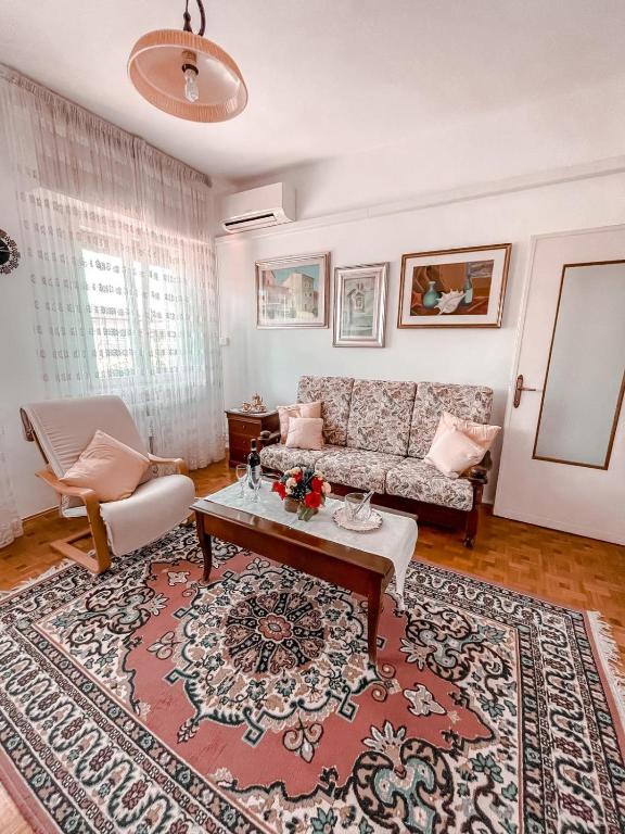 A seating area at Casa Vacanze Annarita