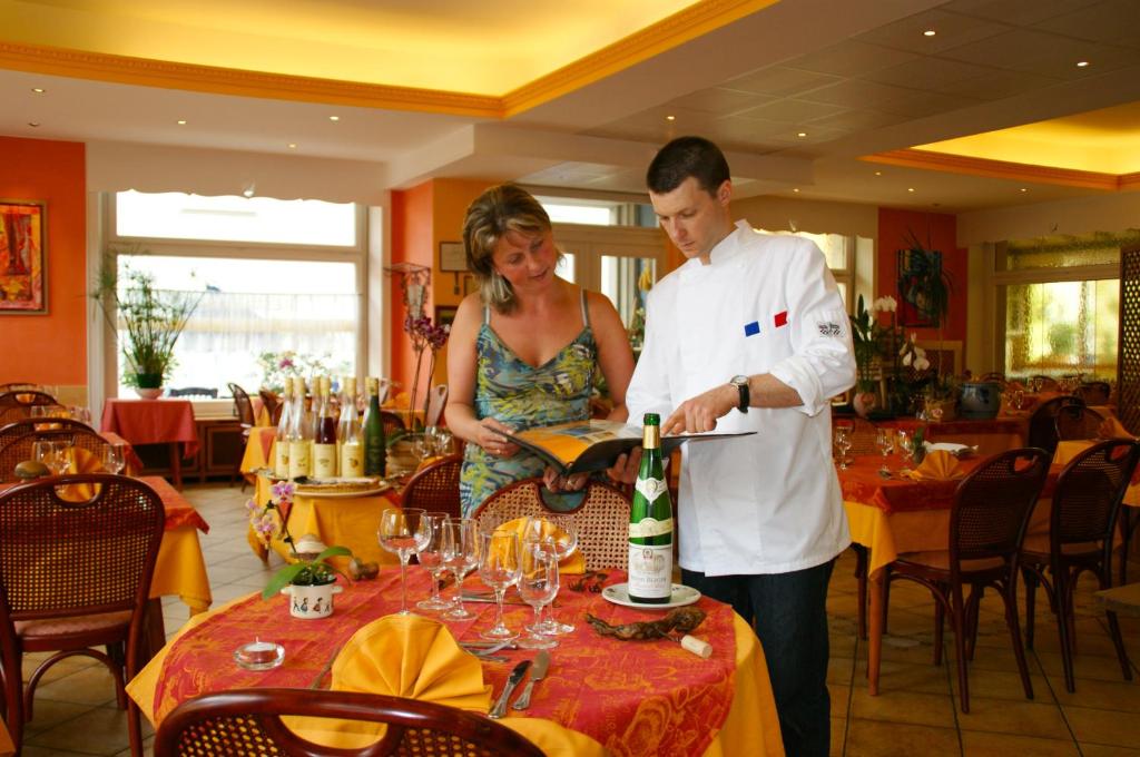 Hosté ubytování Logis Hôtel - Restaurant Aux Bruyères