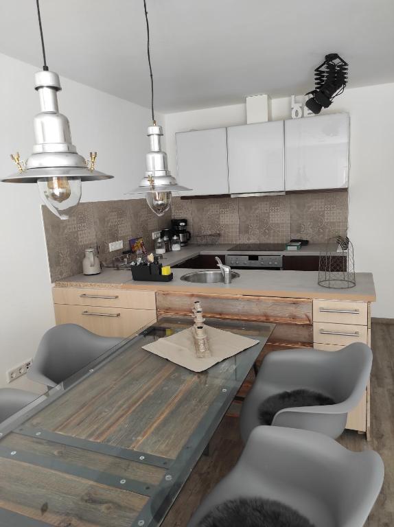 ZUM SCHEUNENHOF- SCHEUNE - Nähe Legoland - Familienfreundlich - Handwerker willkommen - Apartment Mit Terrasse