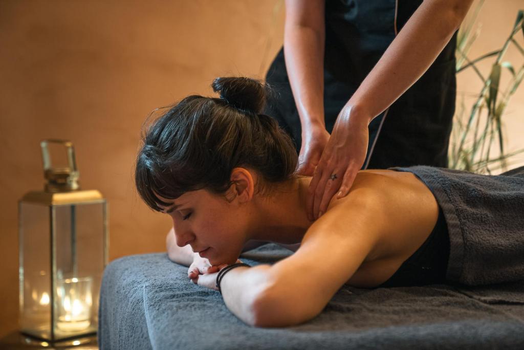 Lázně a/nebo wellness v ubytování Koukoumi Vegan Boutique Hotel