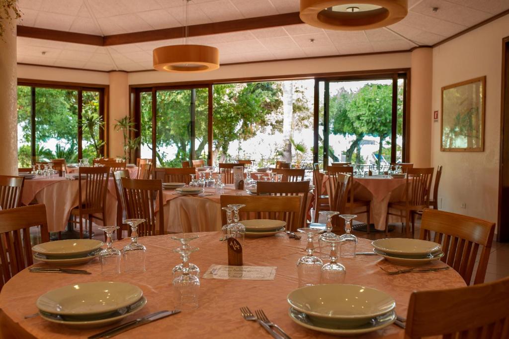 Restaurace v ubytování Villaggio La Pizzuta