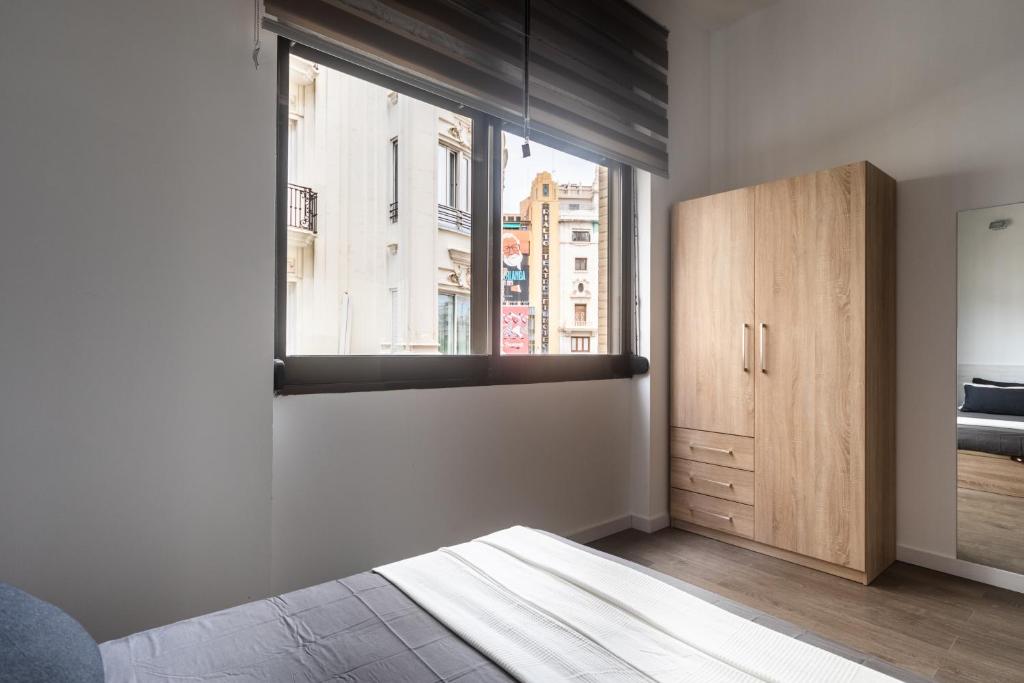 Exclusivo loft nuevo en la plaza del Ayuntamiento, Valencia ...