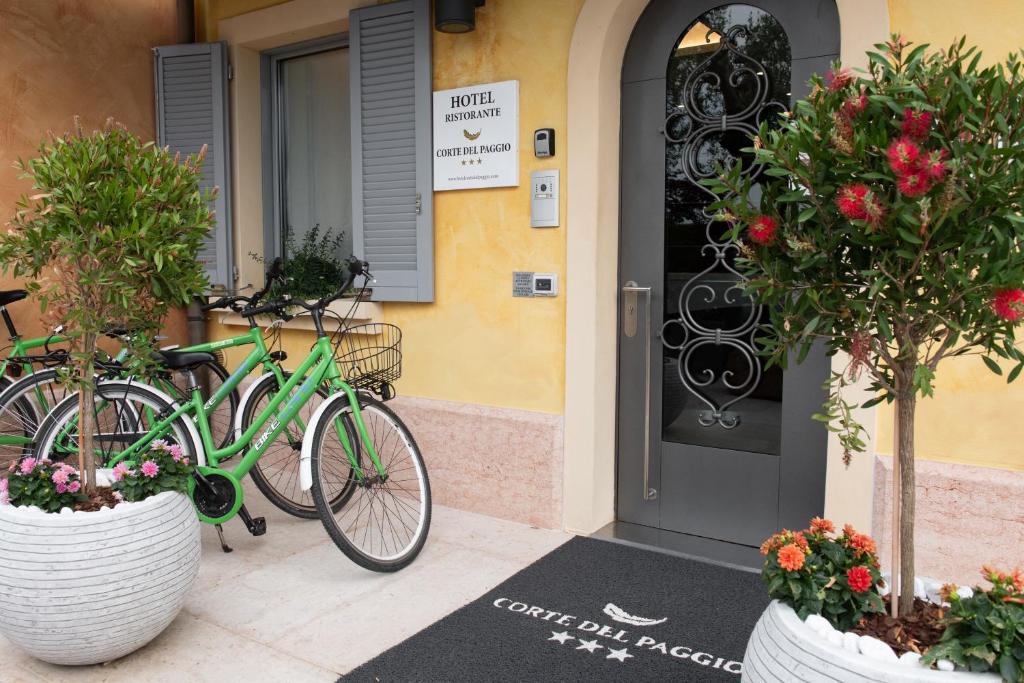 Jízda na kole v ubytování Hotel Corte Del Paggio nebo okolí