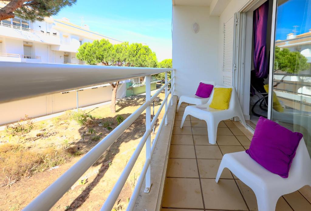 Apart Surfal T2 - FREE WI FI - 800m Falésia Beach