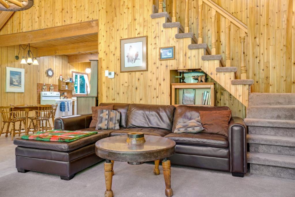 Posezení v ubytování Yakima River Cabin
