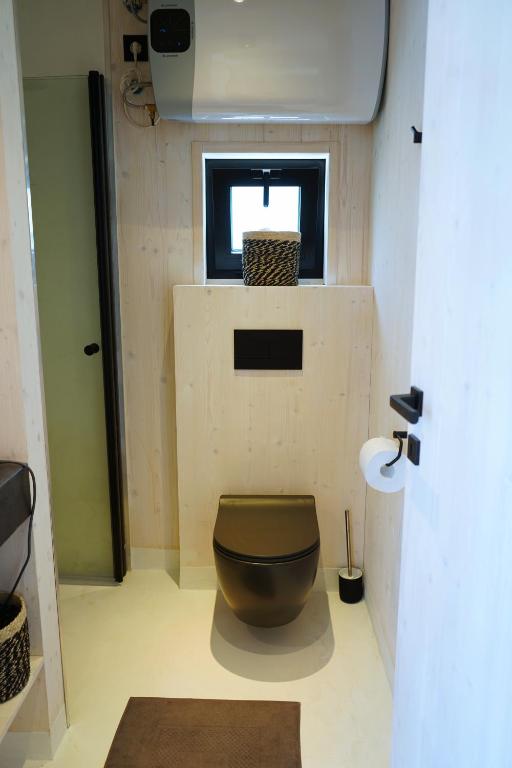 Fotografia z galérie ubytovania Boutique style eco-beachhouse, private jacuzzi v Privlake