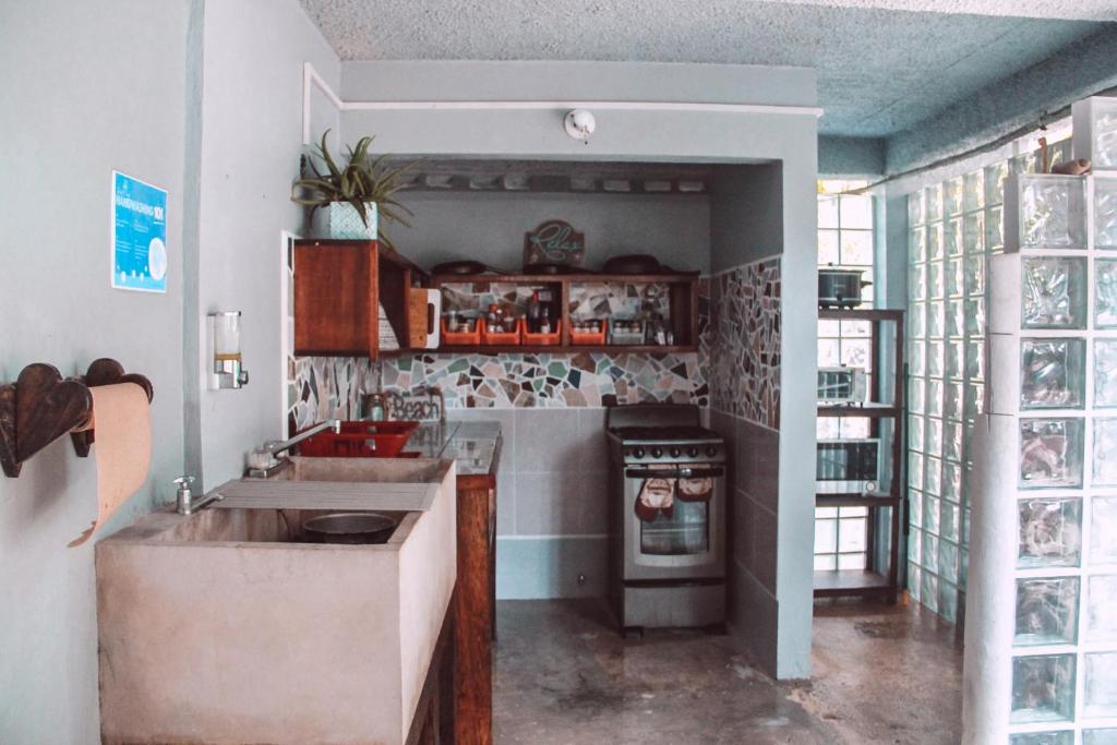 Kjøkken eller kjøkkenkrok på Drift Inn San Pedro