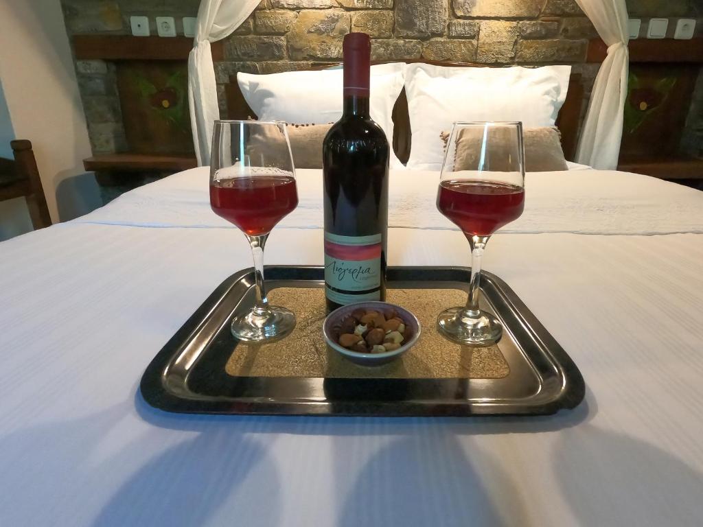 Amalthia Traditional Guesthouse - 11