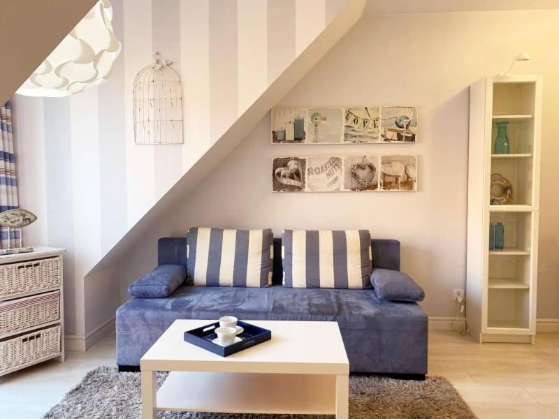 Posedenie v ubytovaní APARTAMENT AURA TORUŃSKA 15
