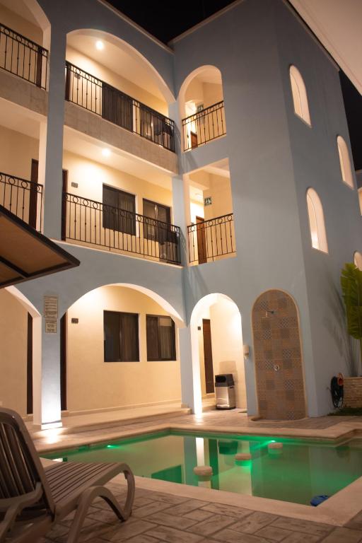 Bazén v ubytování Hotel Las Monjas nebo v jeho okolí