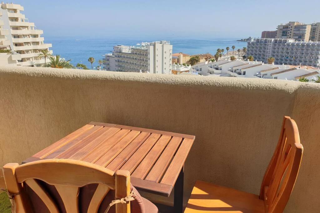 Fotografie z fotogalerie ubytování Benal beach bloque 3 vista al mar v destinaci Benalmádena