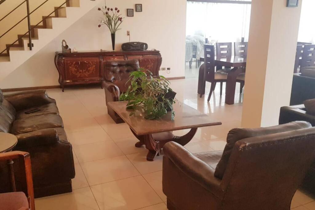 Penthouse Recoleta - Housity