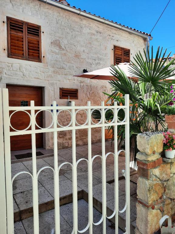 Joseph's yard apartment