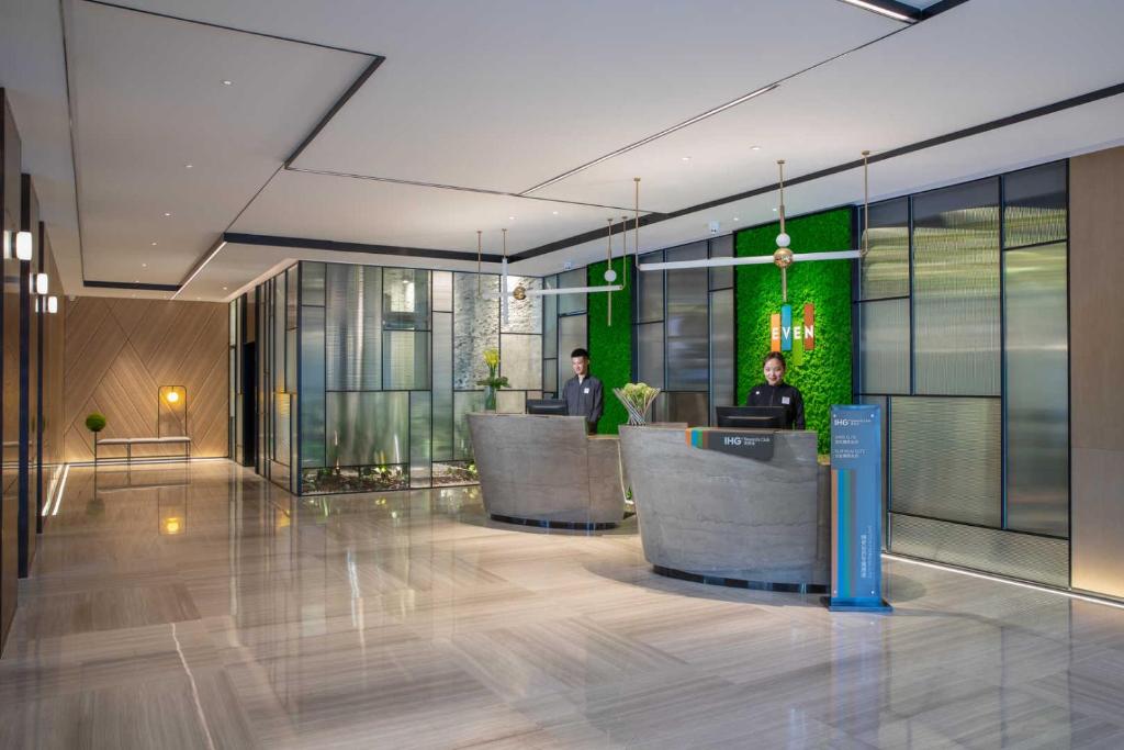 Vstupní hala nebo recepce v ubytování EVEN Hotel Shenzhen Nanshan by IHG