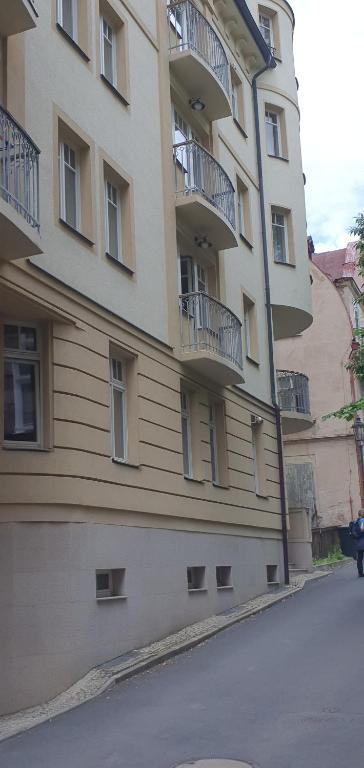 Budova, kde se apartmán nachází