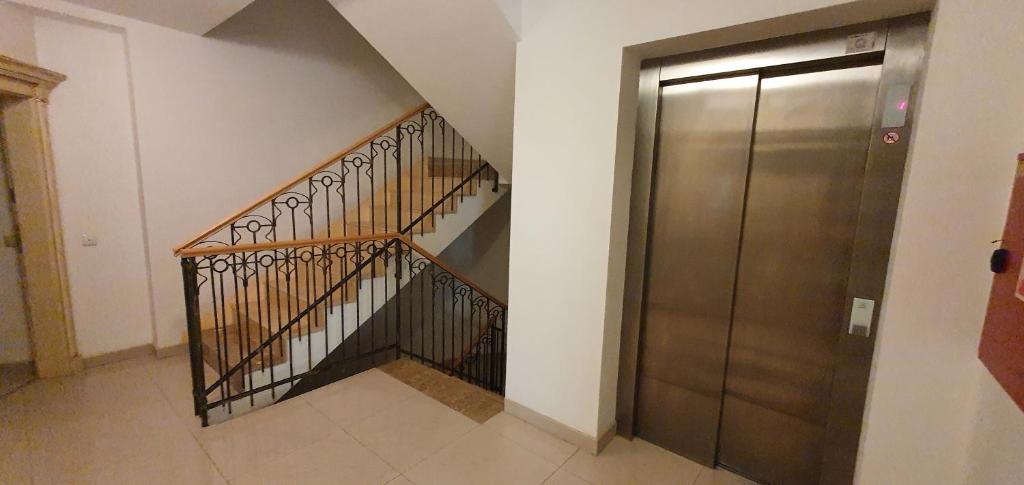 Fotografie z fotogalerie ubytování Apartmán 46m2 s balkonem v lázeňském centru v destinaci Karlovy Vary