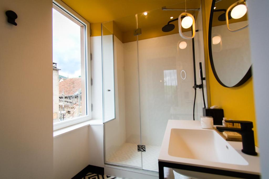 L' Hôtel & Spa Ribeauville-proche Colmar & Haut Koenigsbourg – photo 55