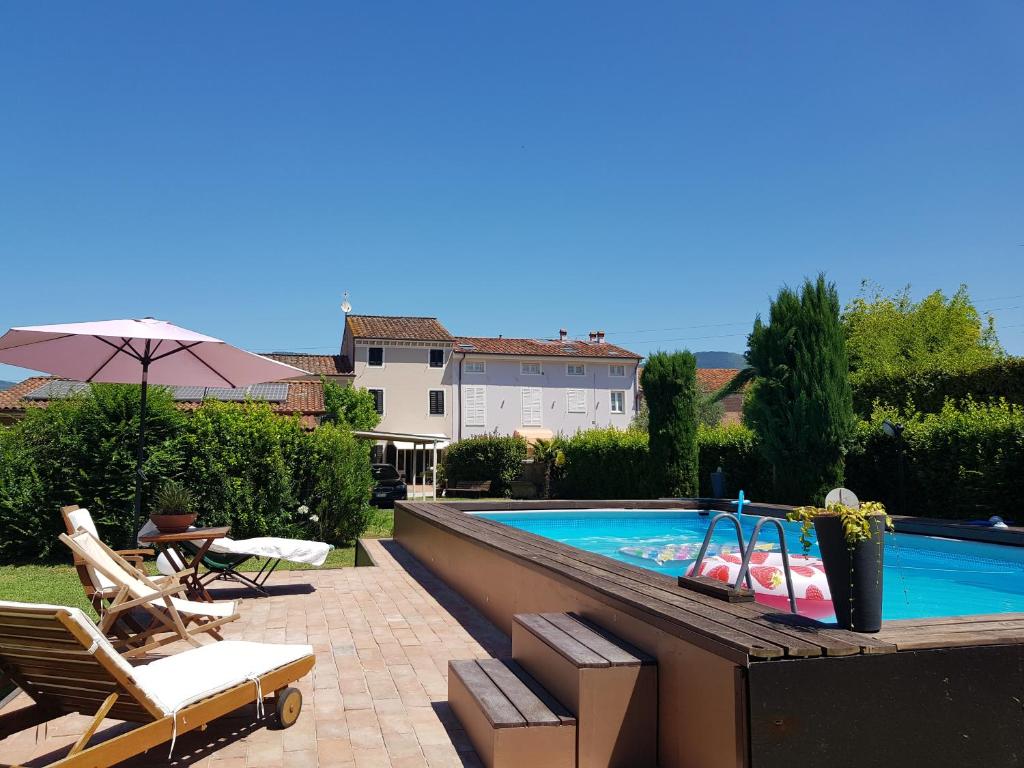 The swimming pool at or close to Il Casale