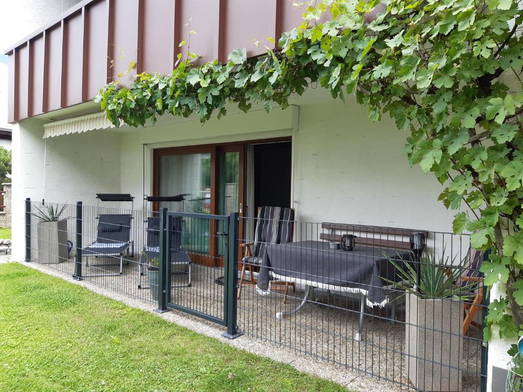 Zahrada ubytování Apartment Eva
