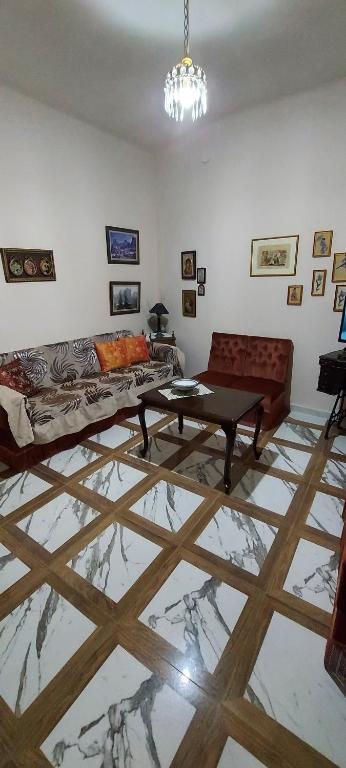 Meteora Mary's mansion - 18