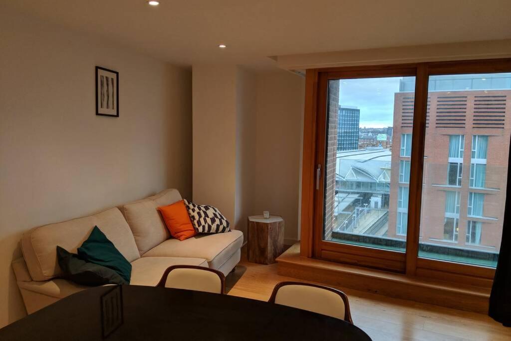City centre apartment, 2min from Train Station
