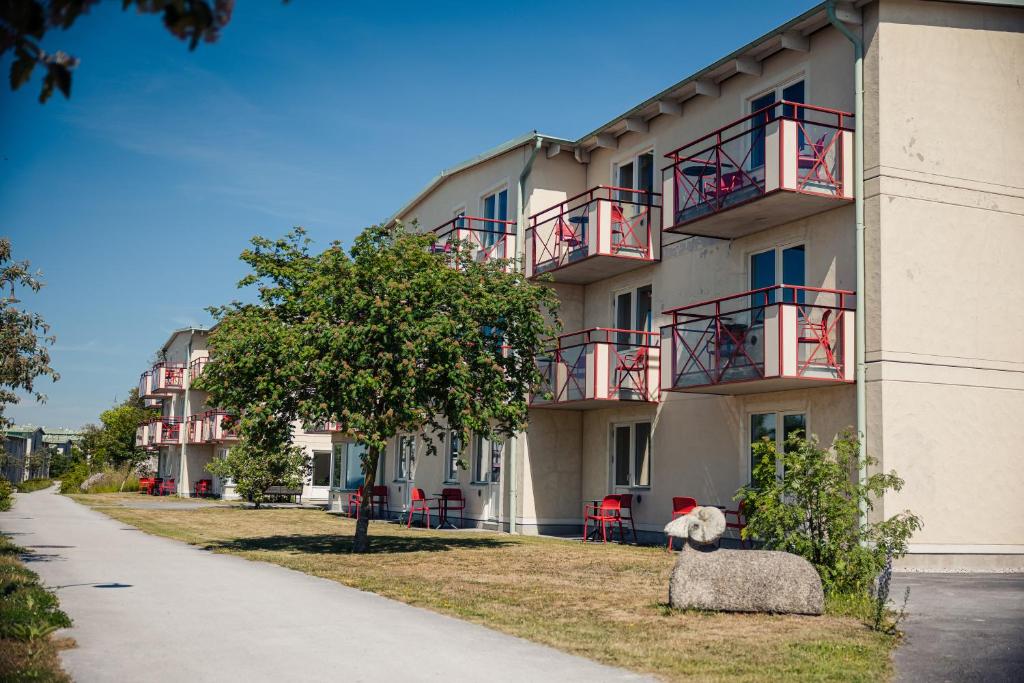 Budova, kde se aparthotel nachází