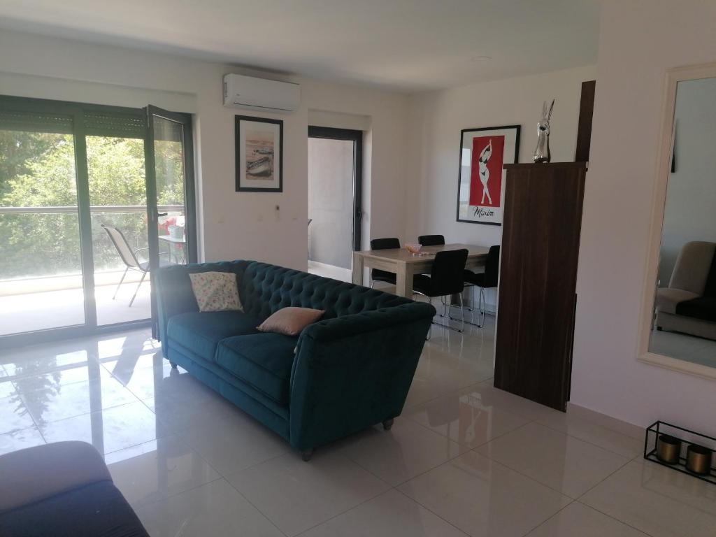 Fotografia z galérie ubytovania Apartmani u Kaštelima v destinácii Kaštela