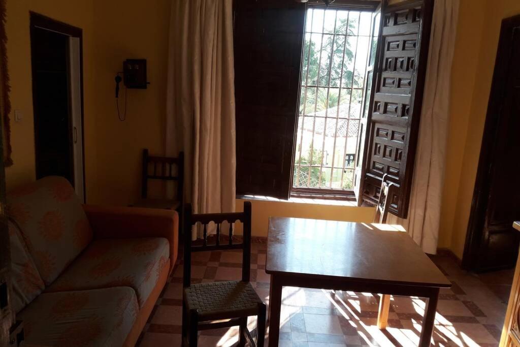 Posedenie v ubytovaní -Bonito apartamento en EL CARMEN DE LA LANA -