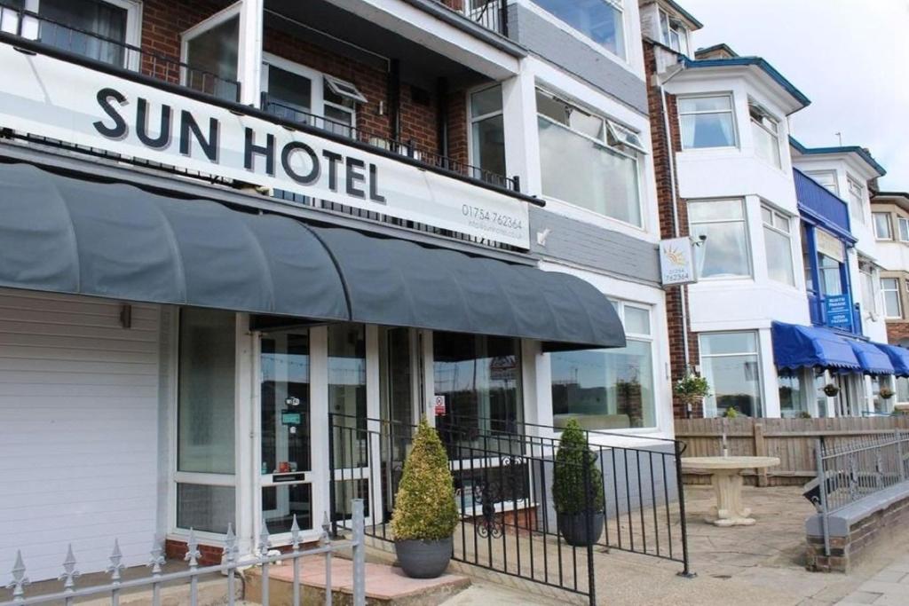 OYO The Sun Hotel, Skegness (updated prices 2024)