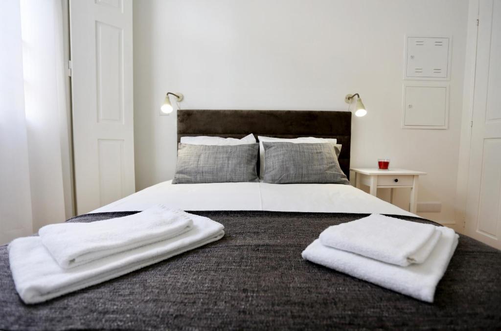 D&S - Loureiro 67 - One-Bedroom Apartment - III