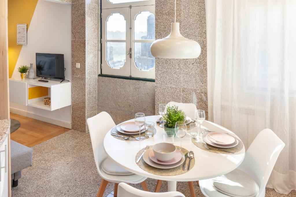 TV a/nebo společenská místnost v ubytování D&S - Ribeira Premium Apartments