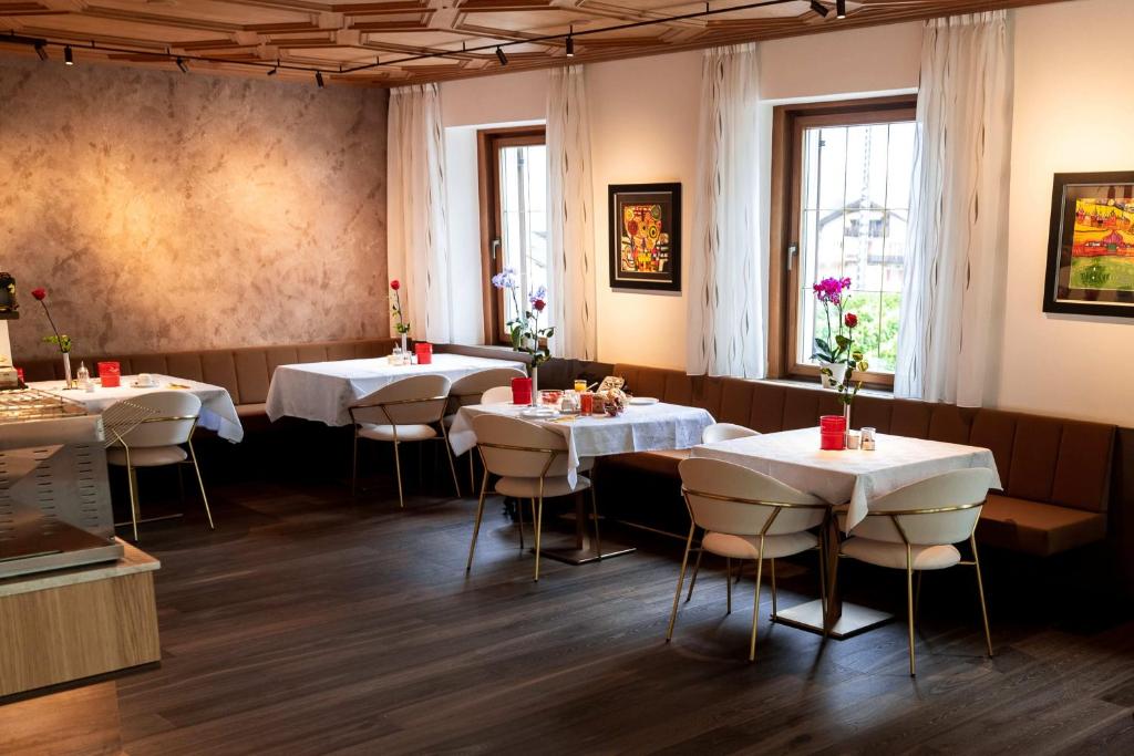 Restaurace v ubytování Hotel Garni Günther