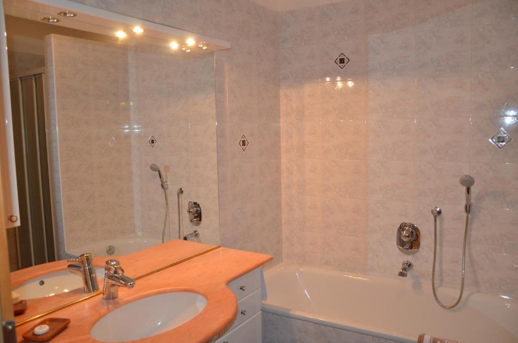 Koupelna v ubytování Hotel Greifenstein